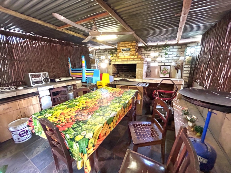 6 Bedroom Property for Sale in Brits North West